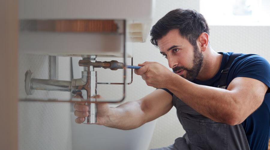 Sink leak detection in Newport, IN